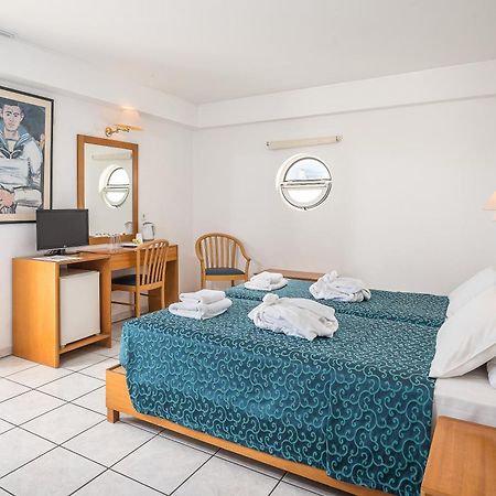 Heronissos Hotel 헐소니소스 외부 사진