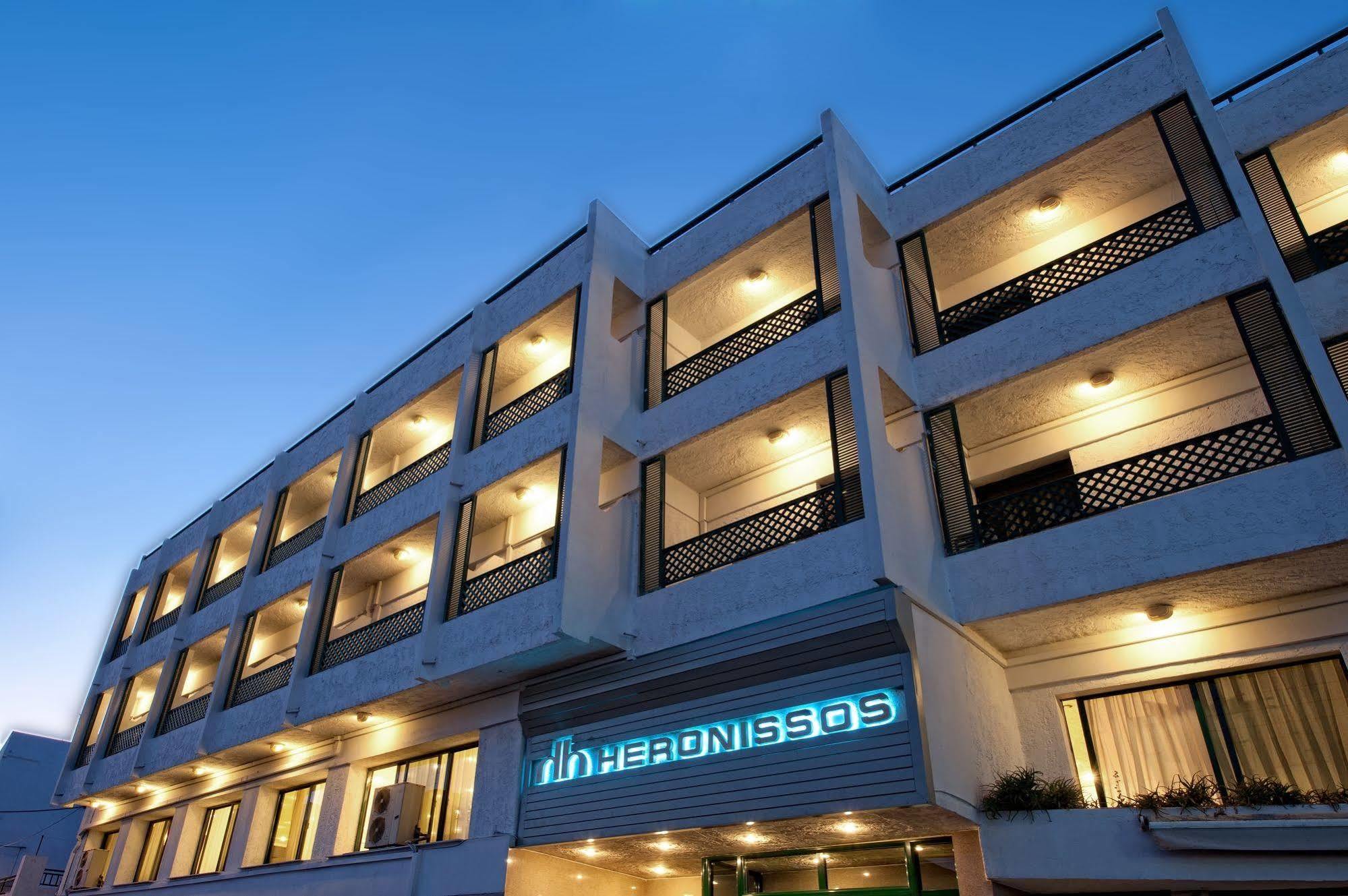 Heronissos Hotel 헐소니소스 외부 사진