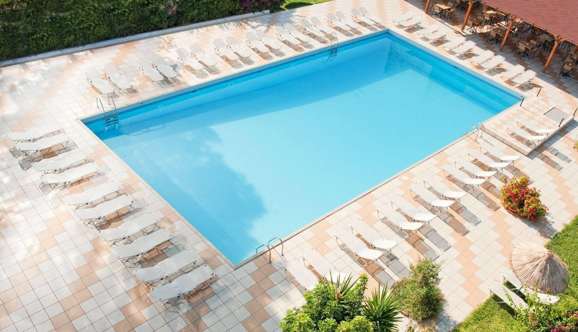 Heronissos Hotel 헐소니소스 외부 사진
